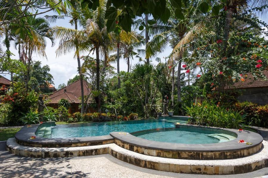 White House Ubud Exterior foto